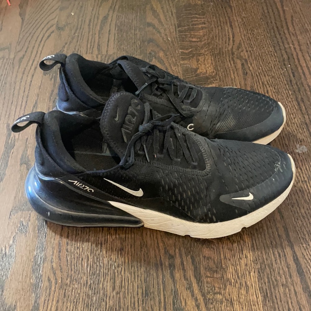 Nike Air Max 270 Sneakers